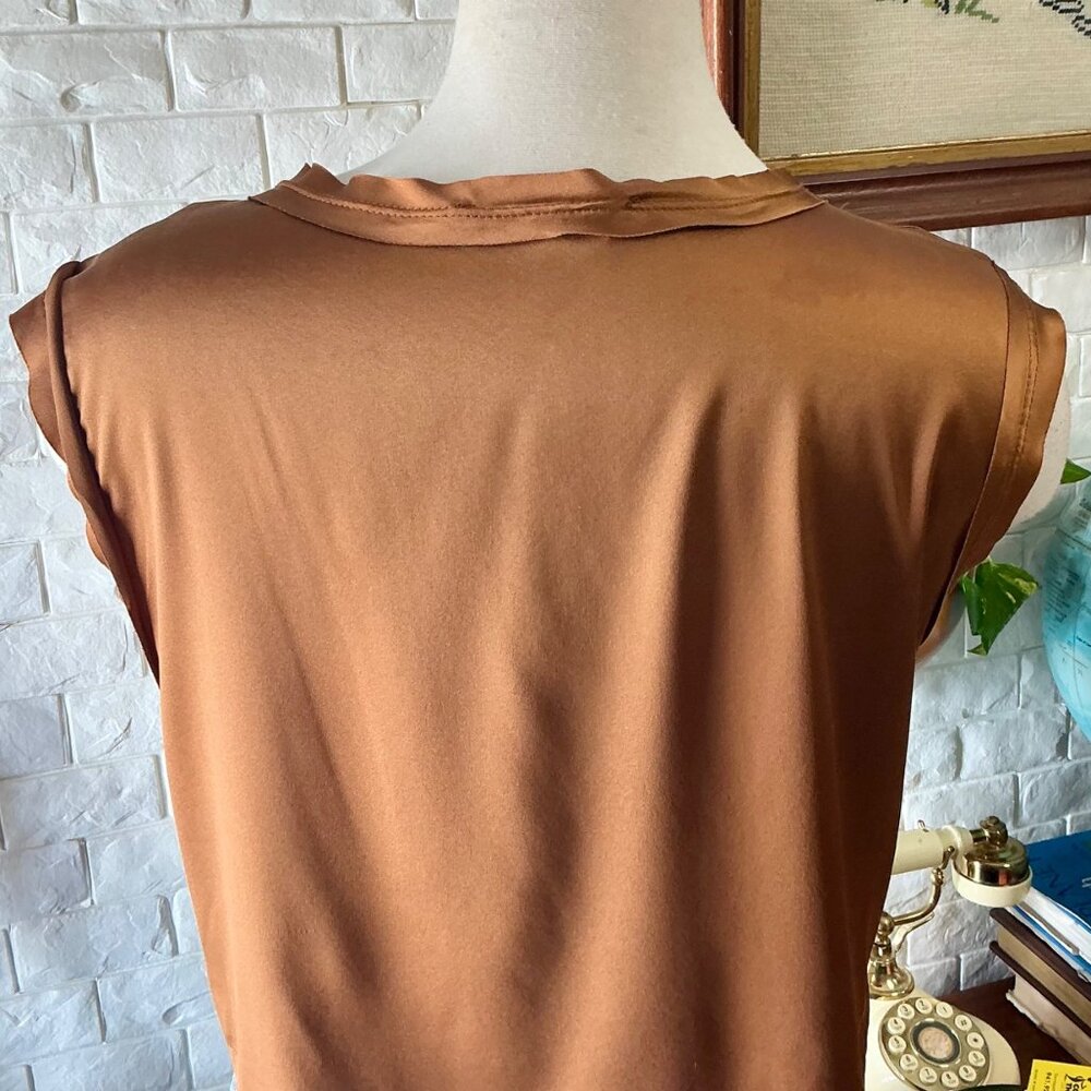 SOLD Nonchalant the Label Mel Crop in Brown Metallic Copper 100% Silk Crop - Picture 12 of 16